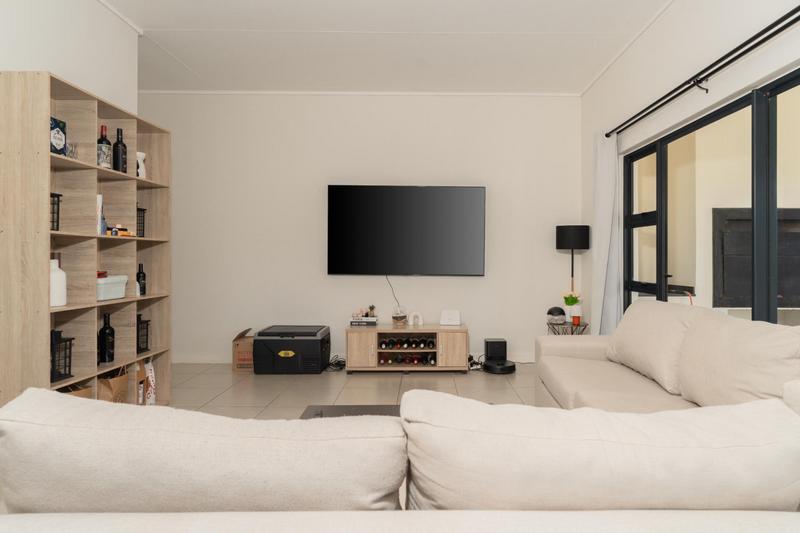 2 Bedroom Property for Sale in The Huntsman Western Cape